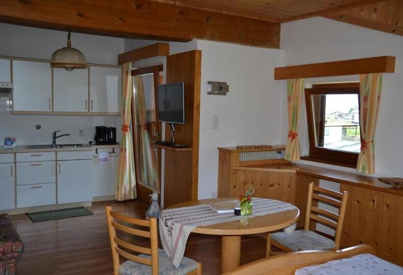 דירת חדר, Burggräflerhof