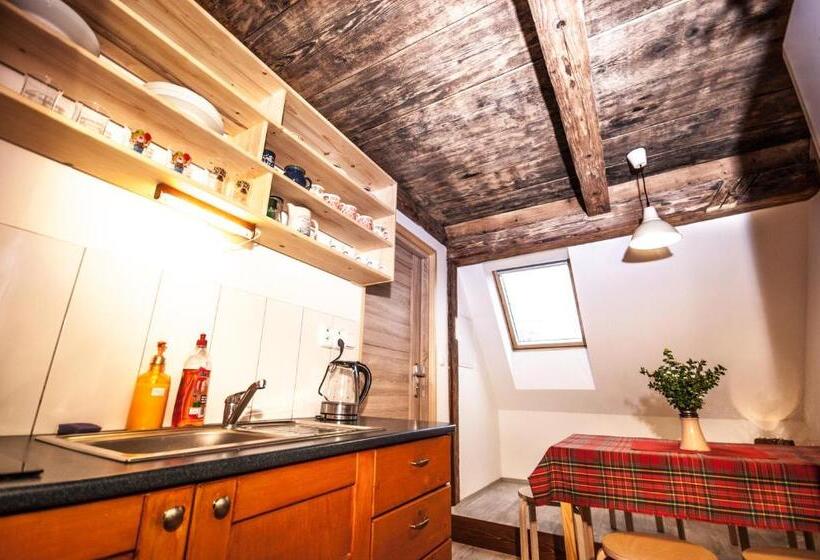 غرفة قياسية رباعية, Penzion Pišlikdum