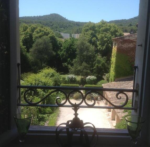 バルコニー付きデラックスルーム, Le Petit Figuier