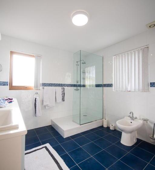 Family Suite, Y Grange