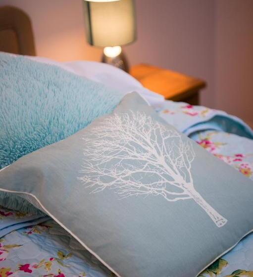 חדר סטנדרט, Y Grange