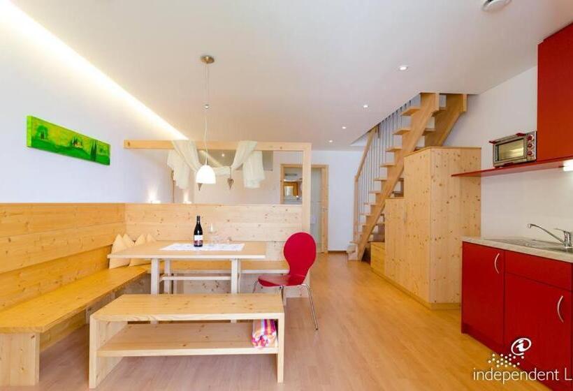 2ベッドルームアパートメント, Salahaus