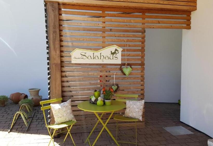 2ベッドルームアパートメント, Salahaus