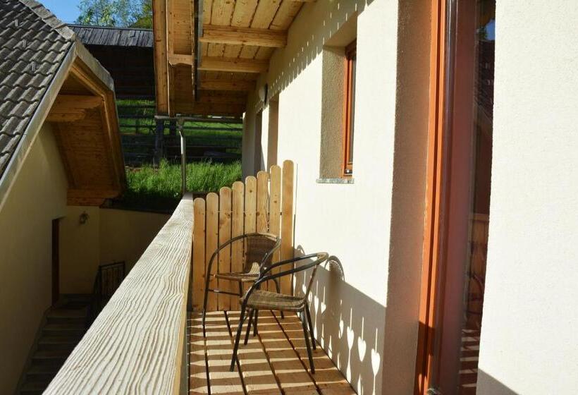 اتاق استاندارد با چشم‌انداز, Tourist Farm Mulej