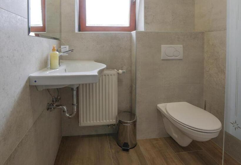 اتاق استاندارد با چشم‌انداز, Tourist Farm Mulej