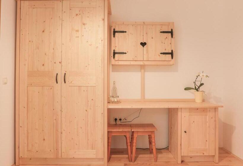 اتاق استاندارد با تراس, Tourist Farm Mulej