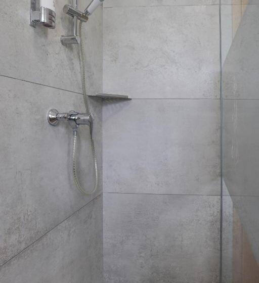 اتاق خانوادگی, Tourist Farm Mulej