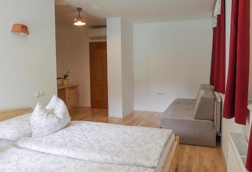 اتاق استاندارد با تراس, Tourist Farm Mulej