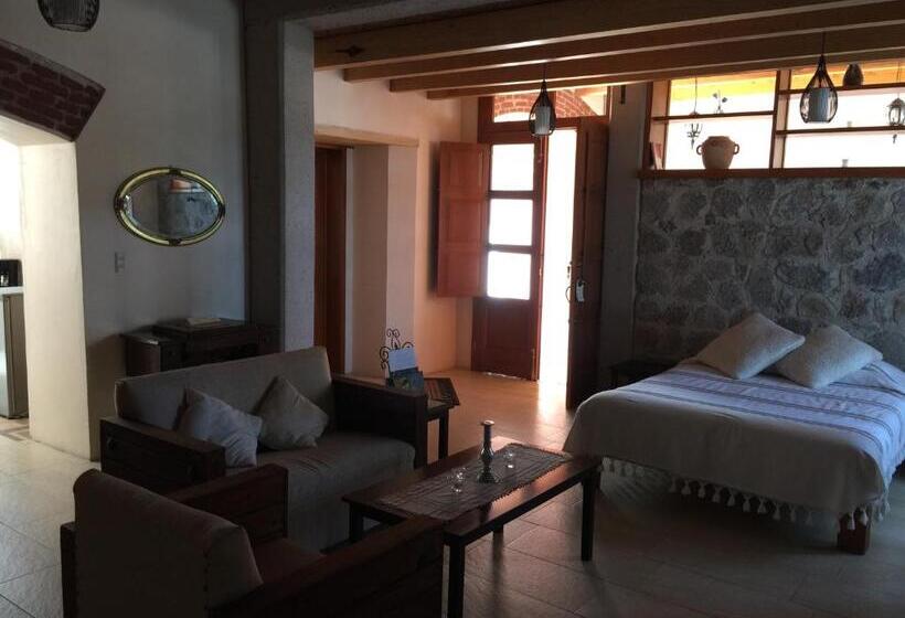 חדר סופריור נוף לגינה, Hostal El Dulce Nombre