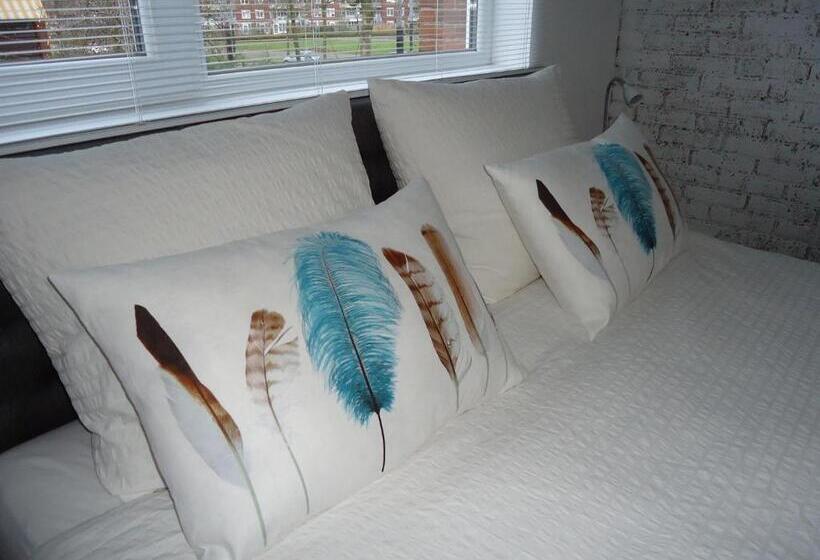 اتاق لوکس با چشمانداز باغ, B&b Sloterpark