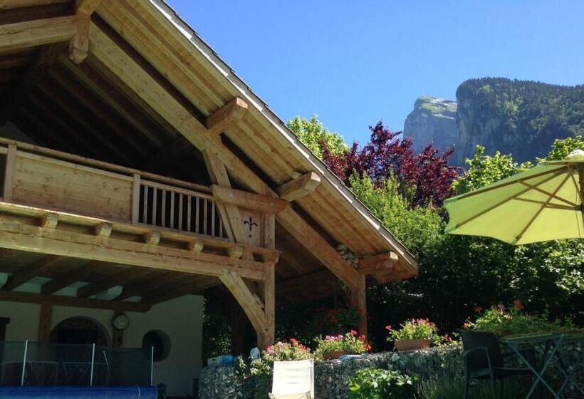 Quarto Estandar com Terraço Vista Montanha, Chambres D Hôtes De Charme Douglas