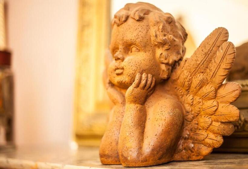 اتاق استاندارد با چشم‌انداز باغ, La Pause Angevine