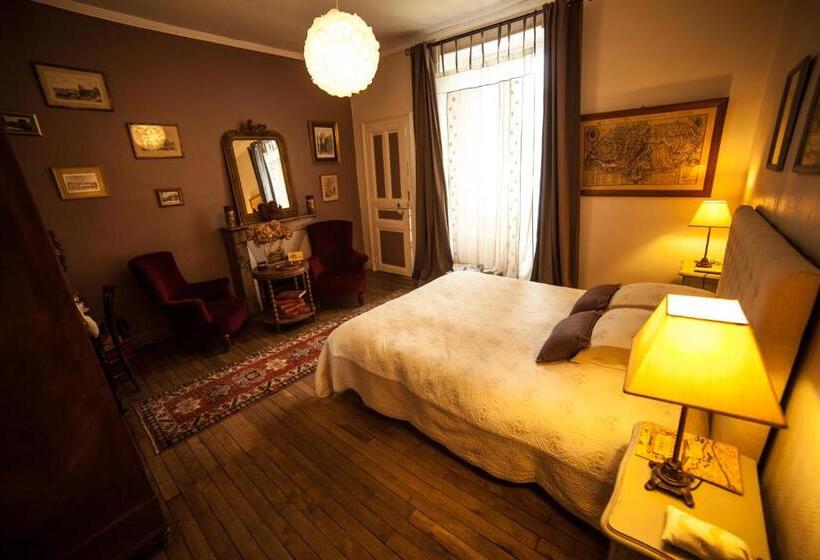 اتاق استاندارد با چشم‌انداز باغ, La Pause Angevine