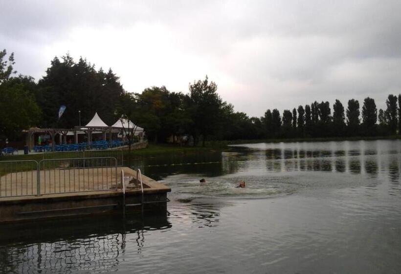 Номер Deluxe, Le Gargantua