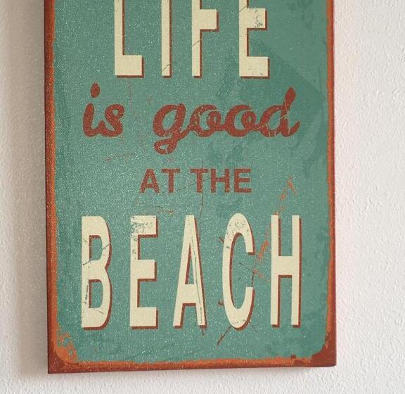 منزل غرفة نوم واحدة, Meeuw