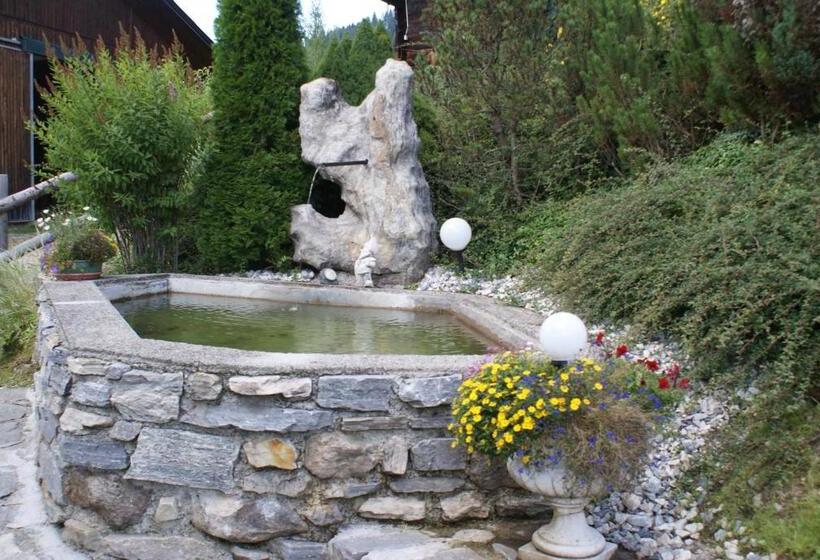 اتاق استاندارد چهار تخته, Pension Chalet Bergseegut
