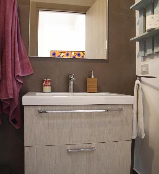 اتاق استاندارد, Pixel B&b