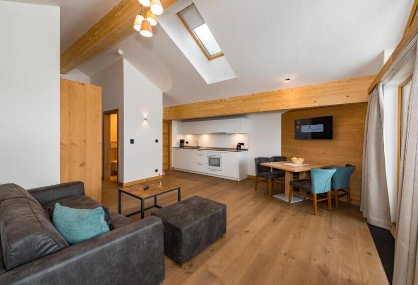 Duplex-huoneisto 1 Makuuhuone, Tiroler Weinstube