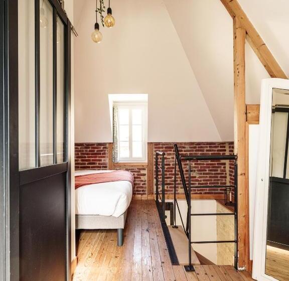 Люкс Кровать Кинг, La Cantellerie