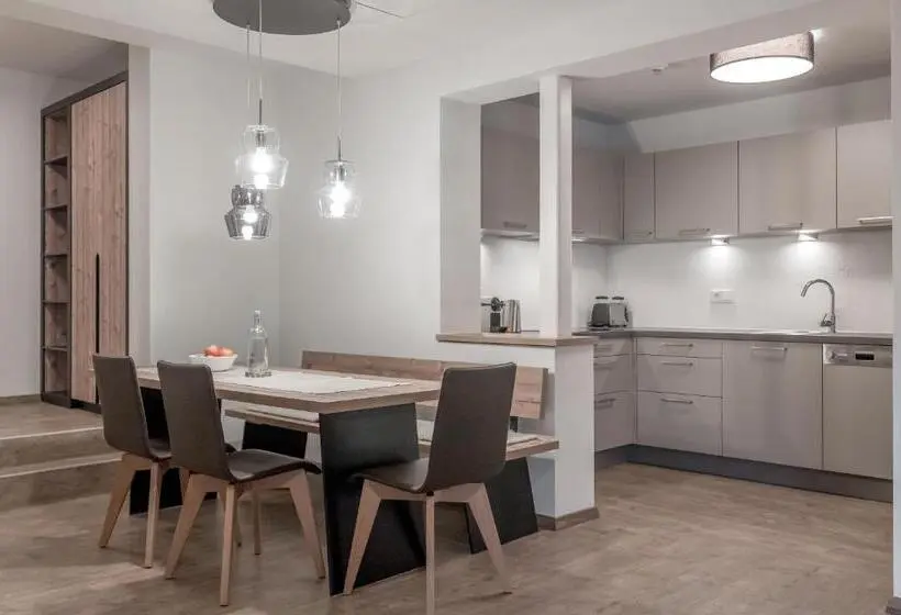 庭の見える1ベッドルームアパートメント, Corso Living