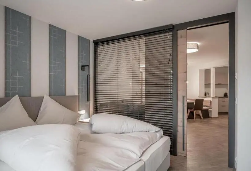 庭の見える1ベッドルームアパートメント, Corso Living
