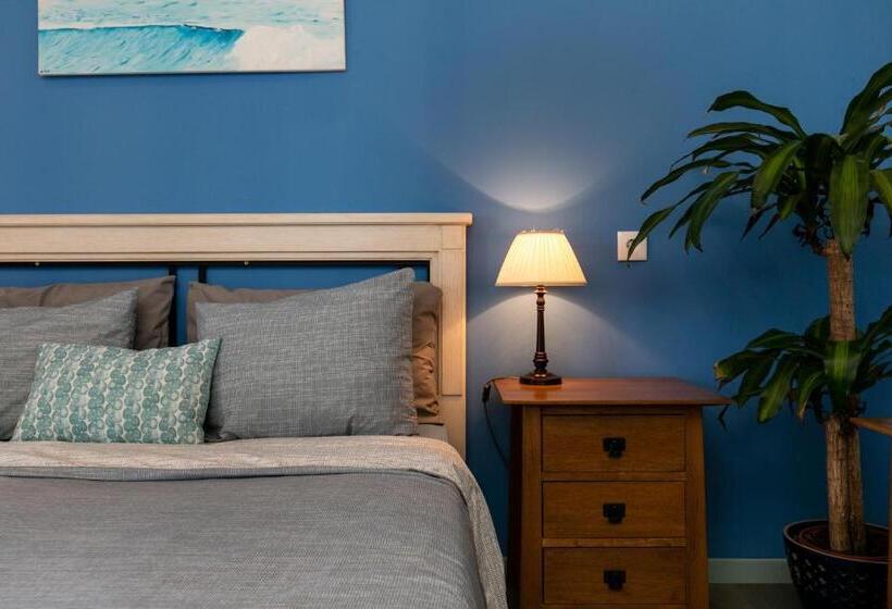 غرفة قياسية, Arrifana Pines