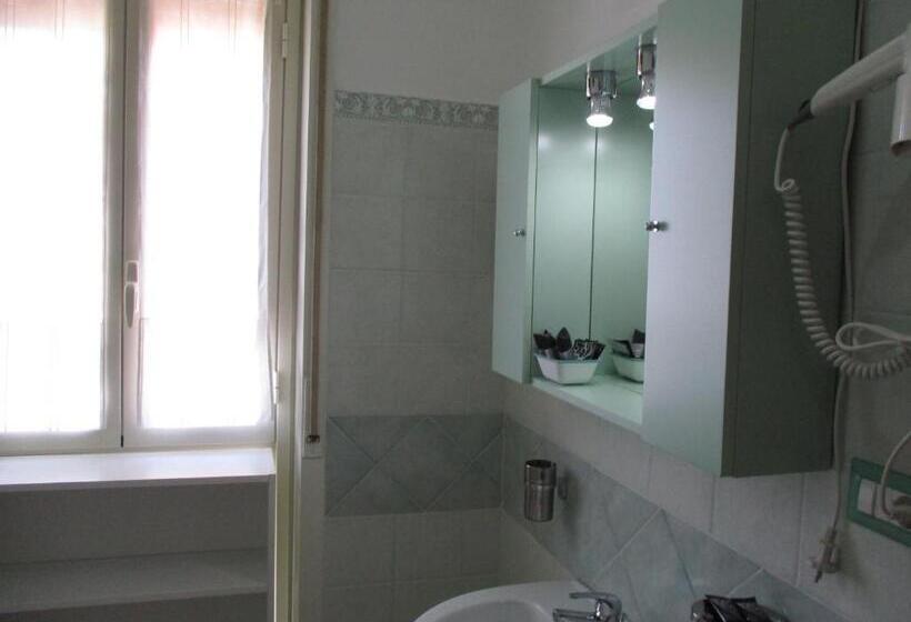 Triple Room Sea View, Fatamorganamessina