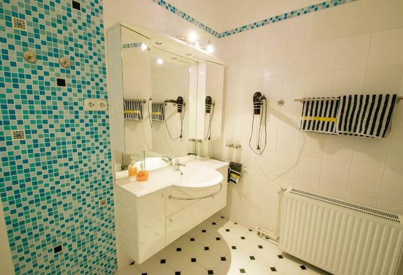 低层单卧公寓, Haus Waldwiese