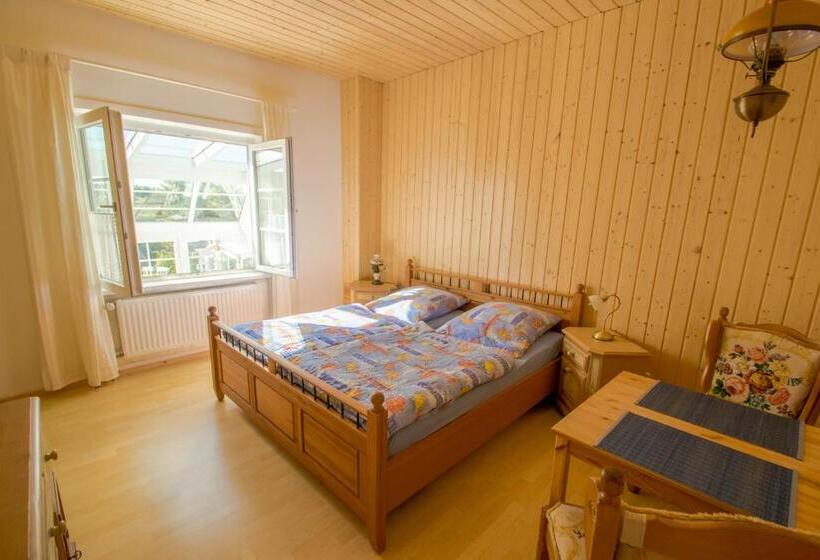 低层单卧公寓, Haus Waldwiese