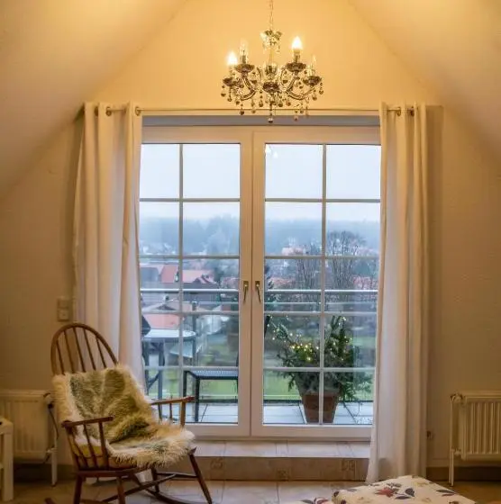 آپارتمان 1 خوابه با بالکن, Haus Waldwiese