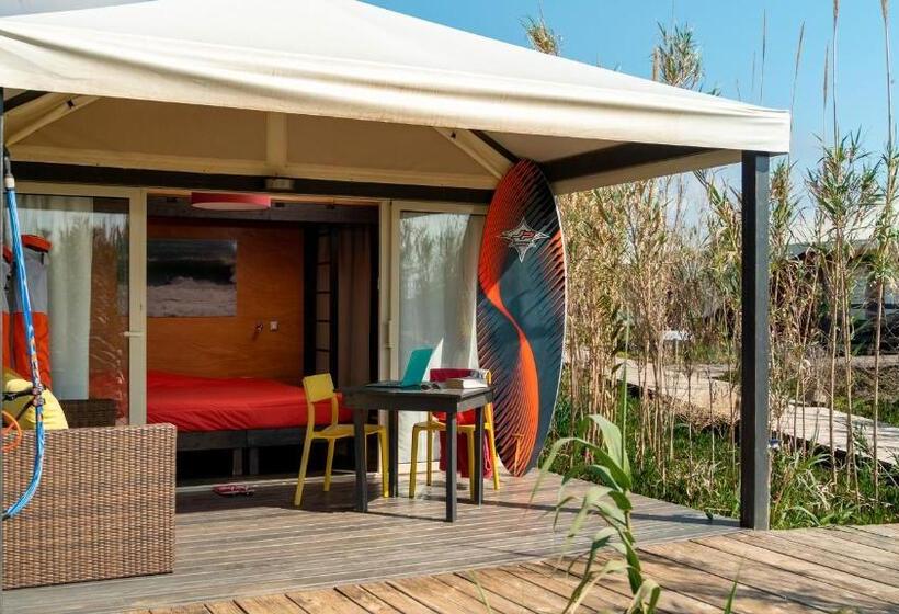 Deluxe Tent, Windresort