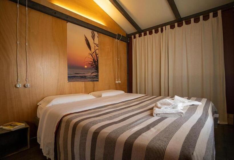 Superior Tent, Windresort