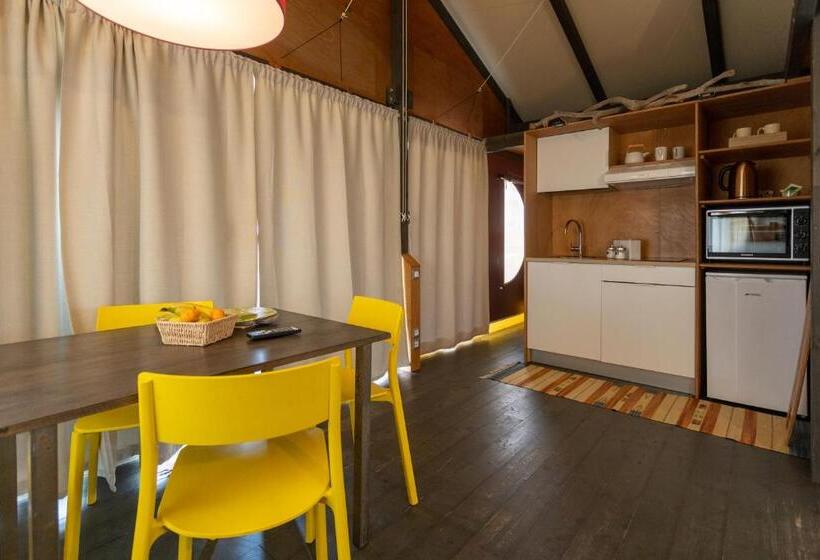 Superior Tent, Windresort