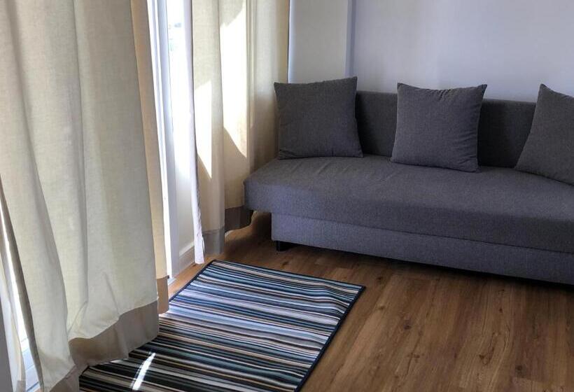 בקתה סטנדרטית, Windresort