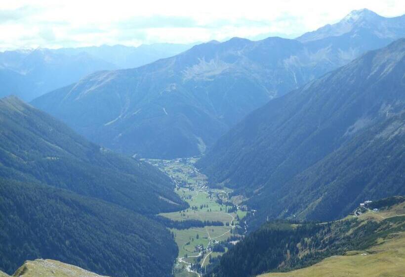 带观景的标准间, Ferienhaus Kolbnitz