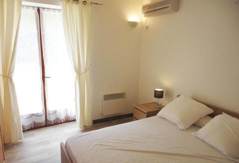 침실 4개 주택, Gite De L Augereau