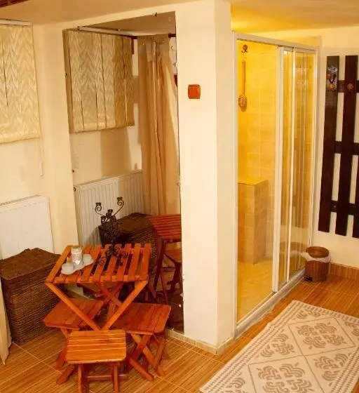 Standard-huone, La Mihai