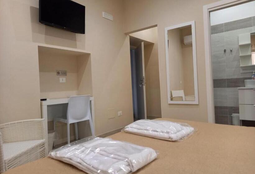 Habitació Deluxe, M & M