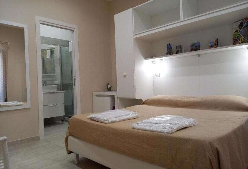 Habitació Deluxe, M & M