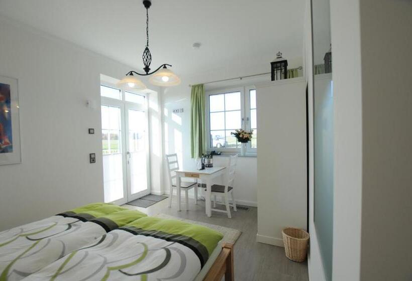 ガーデンビュースタンダードルーム, Villa Toskana