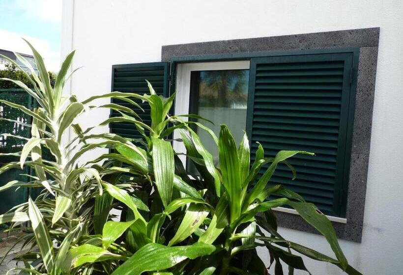 经济房, Azores Holidays House  B&b   Suites   Self Check In Keyboard