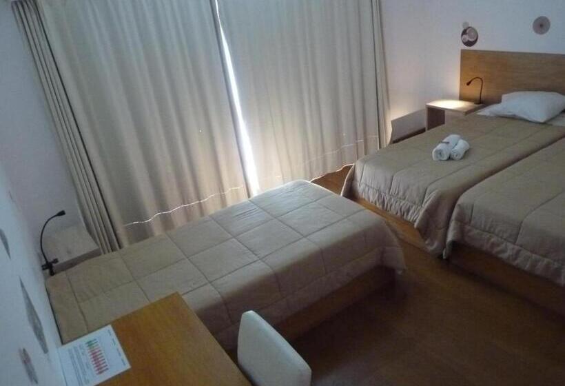 小型套房带海景, Azores Holidays House  B&b   Suites   Self Check In Keyboard