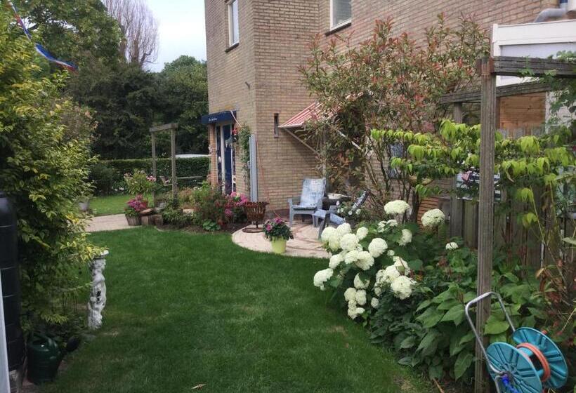 エコノミールーム, Bed And Breakfast Ineke En John