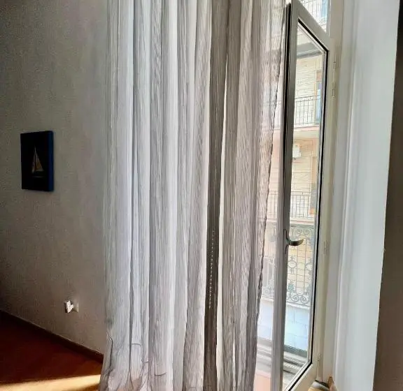 スタンダード４人部屋, La Maison