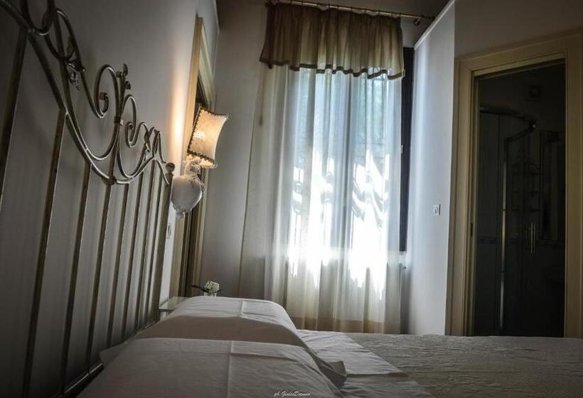 חדר סטנדרט, Le Garitte