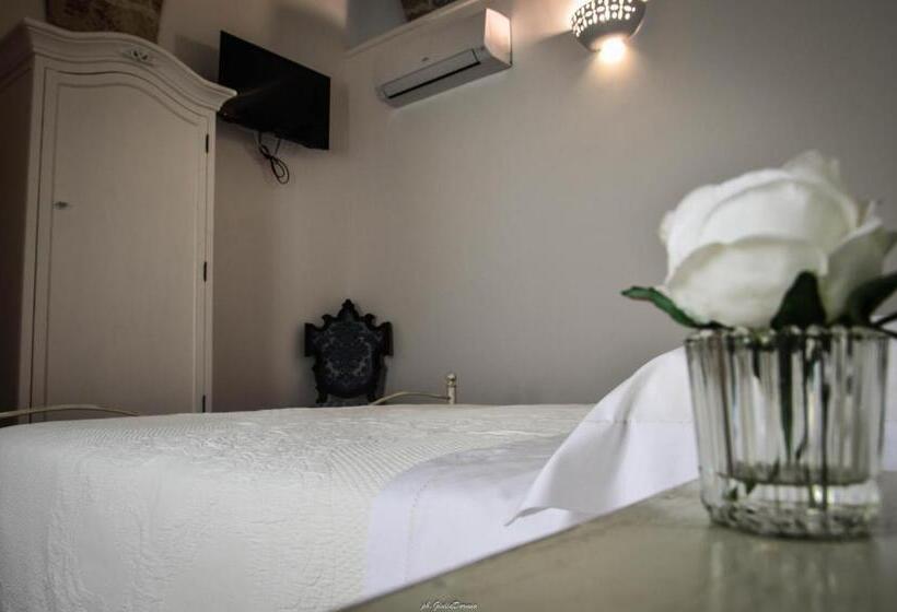 חדר סטנדרט, Le Garitte