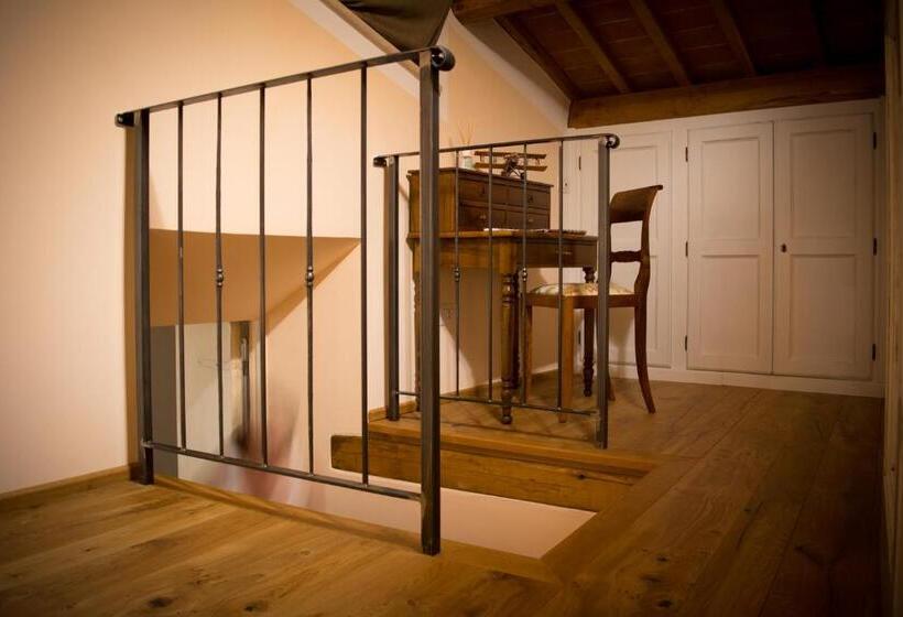 اتاق استاندارد, Da Titta