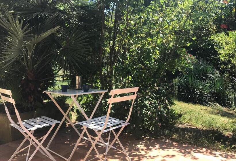 חדר סטודיו סטנדרד, Gites Du Raby