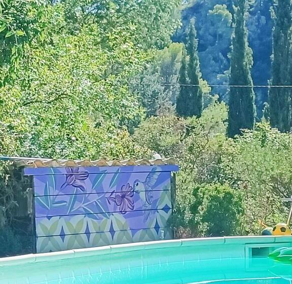 דירת חדר נוף לגינה, Gites Du Raby