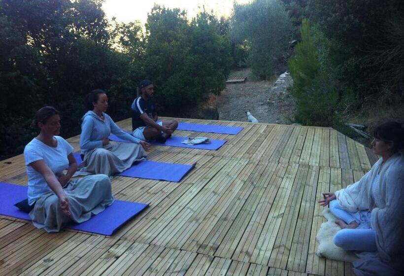 דירת חדר נוף לגינה, Gites Du Raby